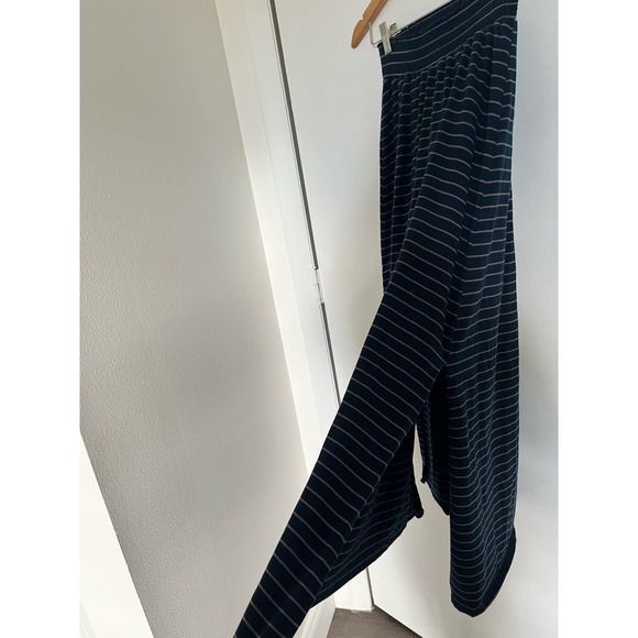 Natural By Known Supply Navy Blue Midi-Maxi Skirt with two Side Slits soft small - Picture 4 of 8